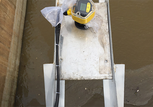 電磁波測流設備 電磁波測流設備